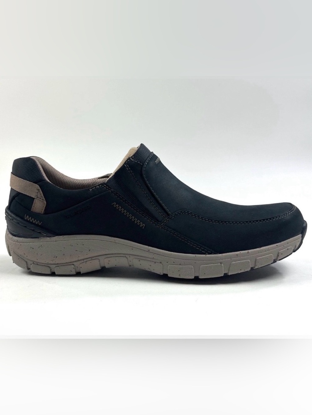 Clarks Wave Plateau AP Women 7 Wide Black Shoes Sneakers Nubuck Leather 26174449